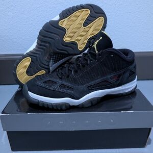 Nike Air Jordan 11 XI Low LE Black Zest Yellow SZ 10